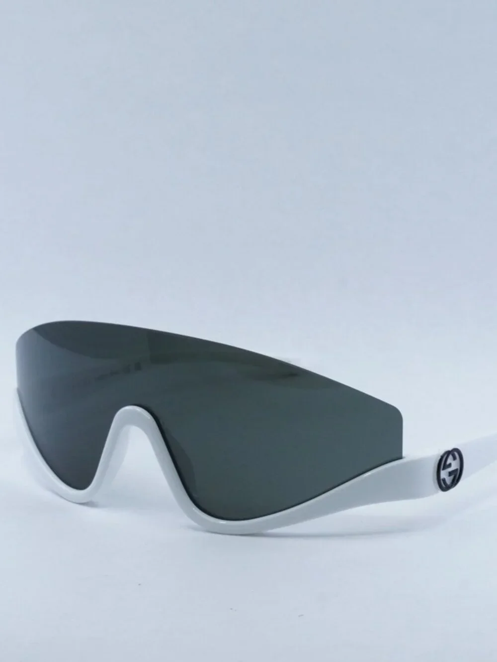 Gucci GG1650S 007 Sunglasses White Shield Frame, Grey Lenses